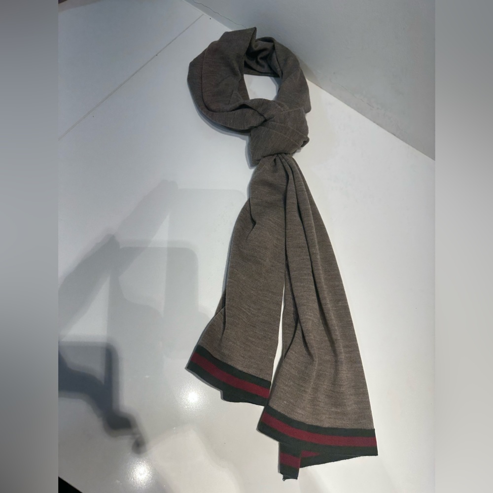 Gucci wool scarf